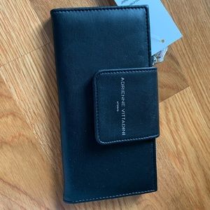 Brand new Adrienne Vittadini wallet with tags!